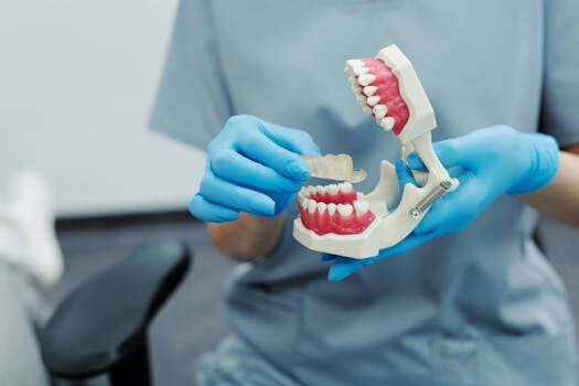 Dientes apiñados: causas y consecuencias